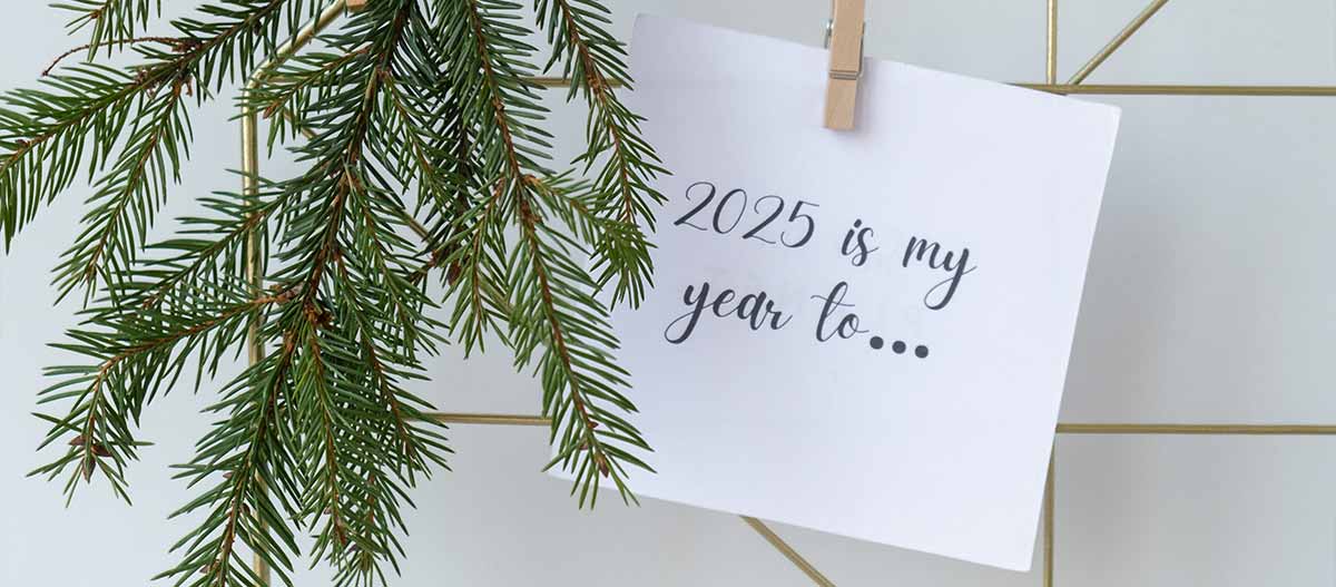 2025 Goal setting note with evergreen branch