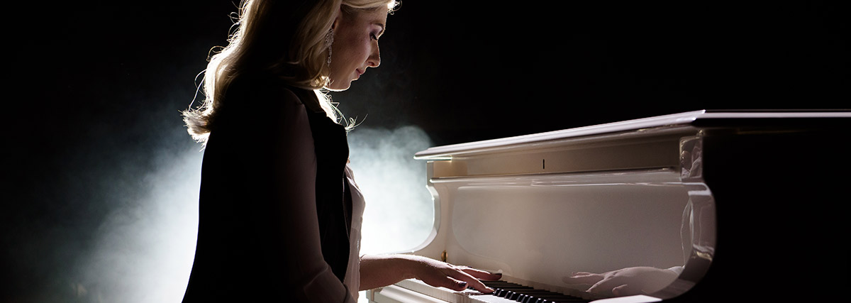 Lady playing on stage