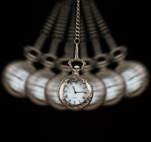 Pocketwatch swinging