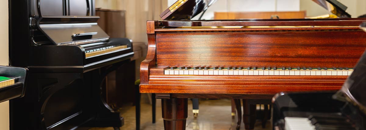 Piano shop